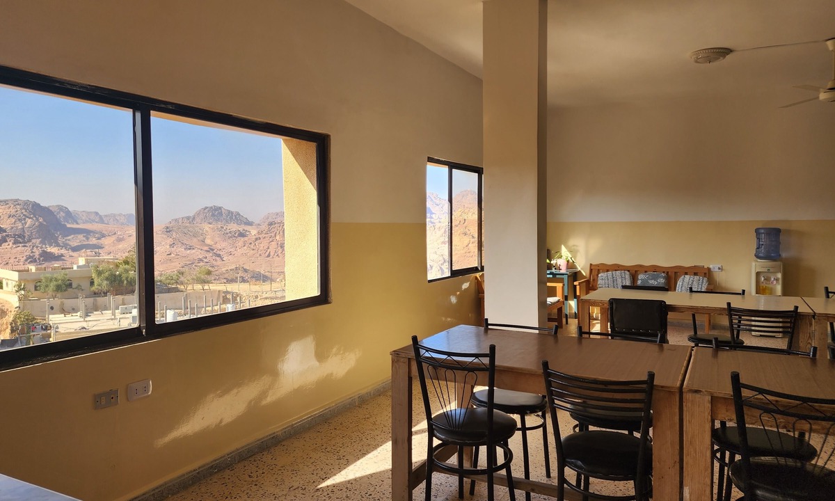 Wadi Musa Bed & Breakfast | Window on petra