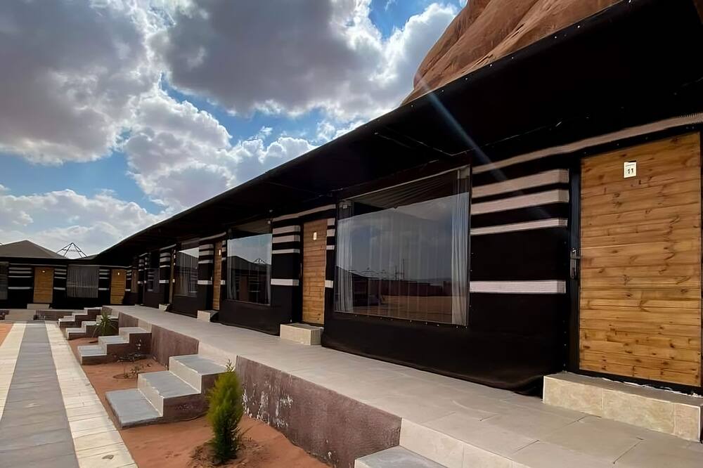 Wadi Rum Hotel | Jabal Burdah Camp