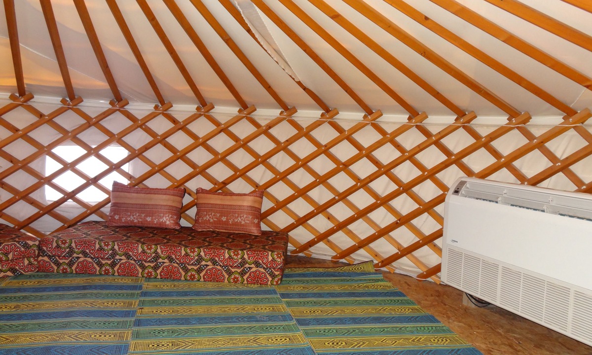 Giv'at Yo'av Hostel | Genghis Khan in the Golan - Hostel