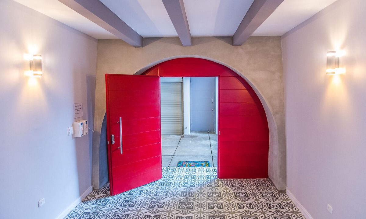 Rohrmoser Apartment | Stylish Studio with Pool, Garden & Prime Location