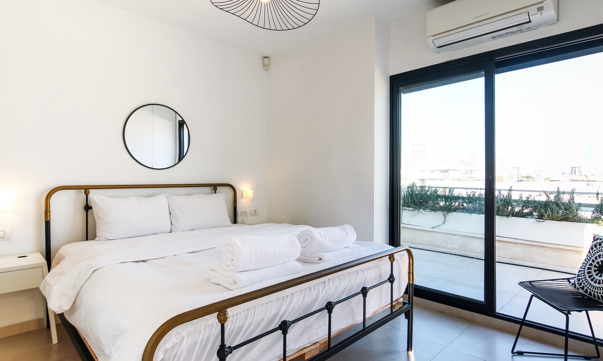 Tel Aviv Apartment | MIKLAT 4BR Chic Duplex Penthouse with Terrace by FeelHome