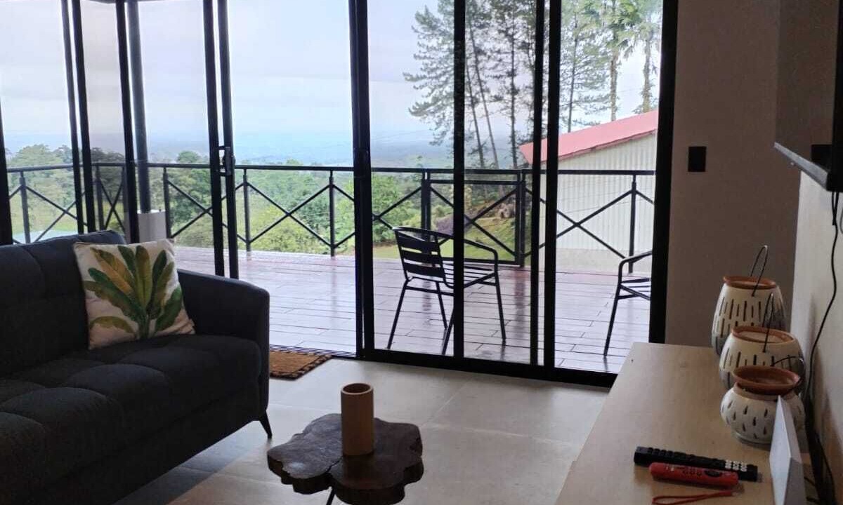 Bijagua House | The Hidden Peak - 20 Min from Rio Celeste, Bijagua