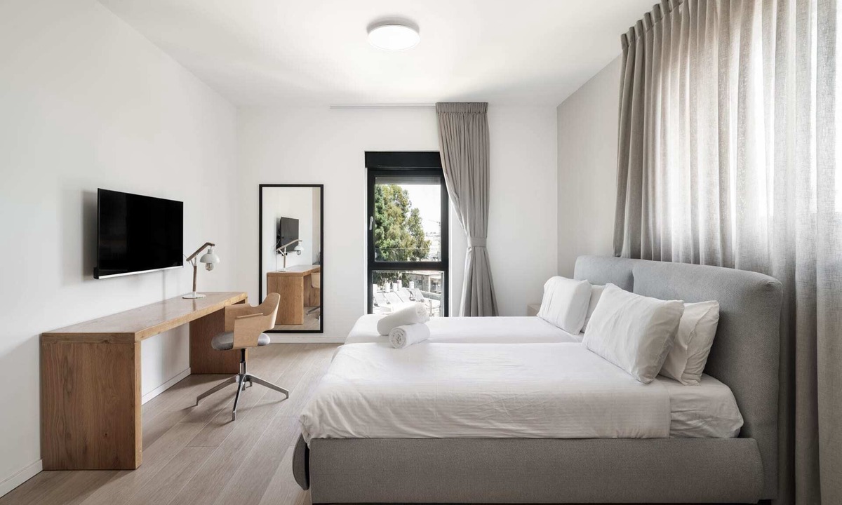 Mamilla Apartment | Penthouse - Four Bedroom Apartment, Sleeps 19
