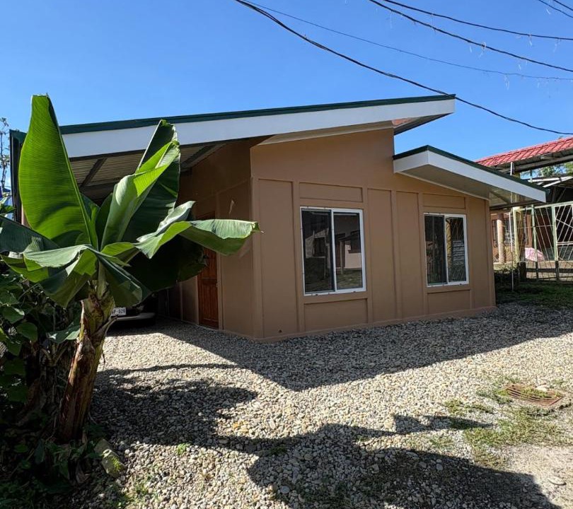 Baru House | Furnished 2-Bedroom Home in Tinamastes