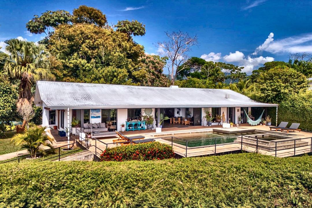 Playa Tortuga House | Villa Mangostán - Luxury Ocean-View Villa & Pool