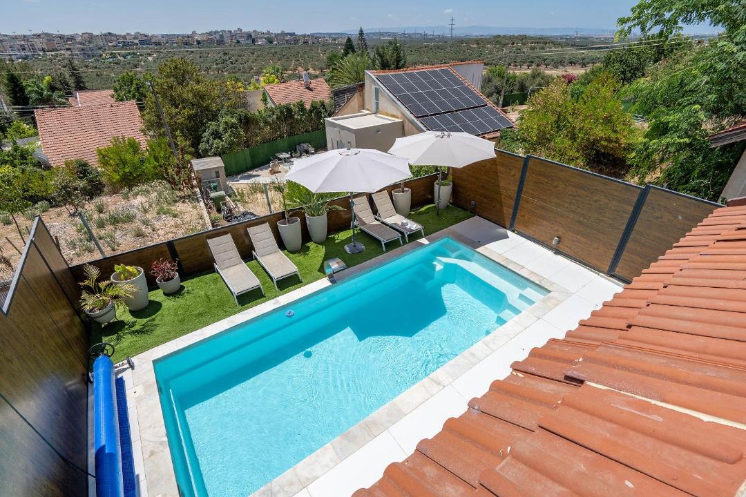 Mateh Asher Apartment | הפנינה הרומנטית - 2 צימרים מושלמים עם בריכה משותפת