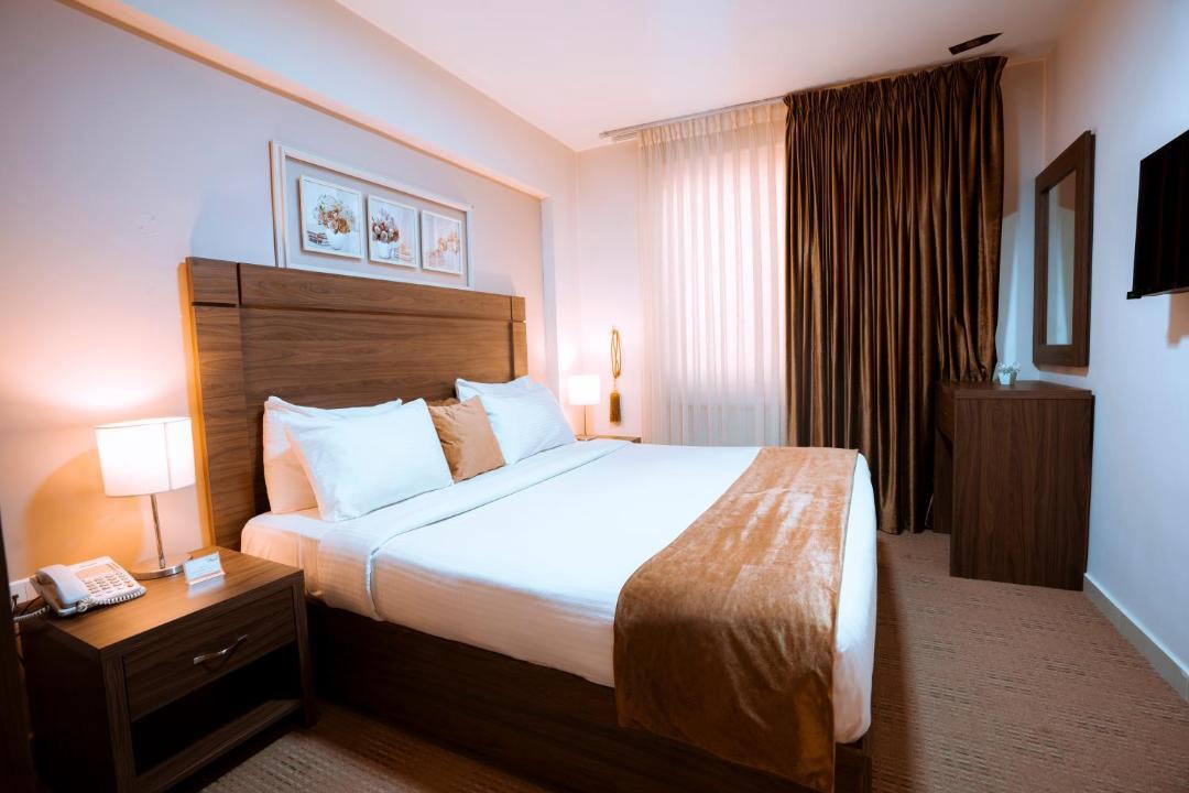 Al Jubeiha Hotel | Rawa Luxury Hotel Suites