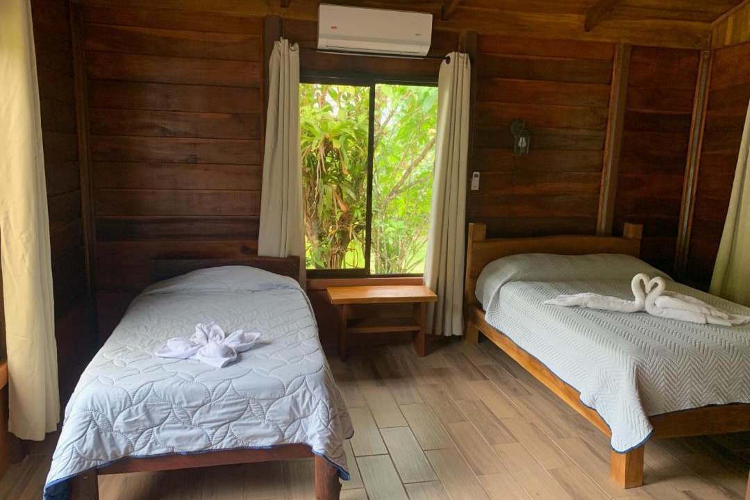 Bijagua Resort | Cataratas Bijagua Lodge, incluye tour autoguiado Bijagua Waterfalls Hike