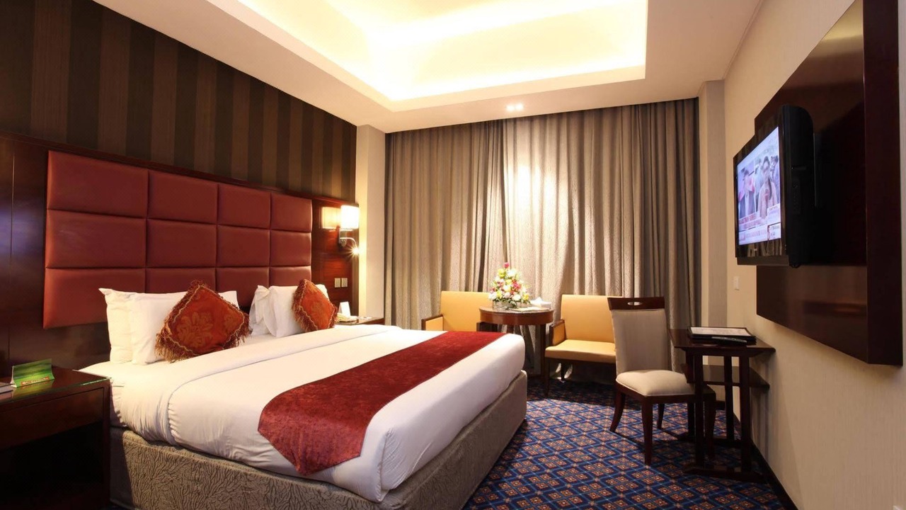 Photo of Bedroom in Qurm