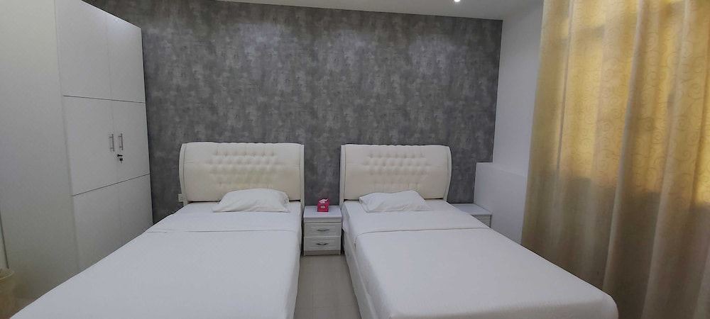 Photo of Bedroom in Al Ghubrah Ash Shamaliyyah