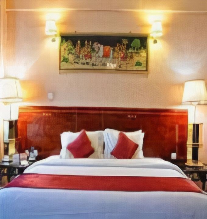 Photo of Bedroom in Qurm