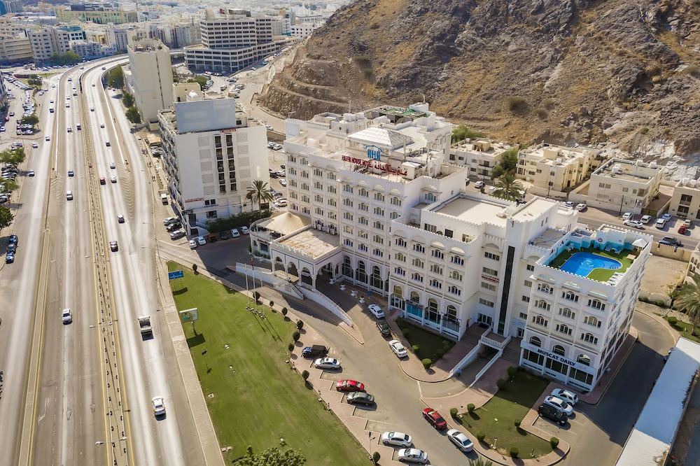 Photo of Buildings in Ruwi