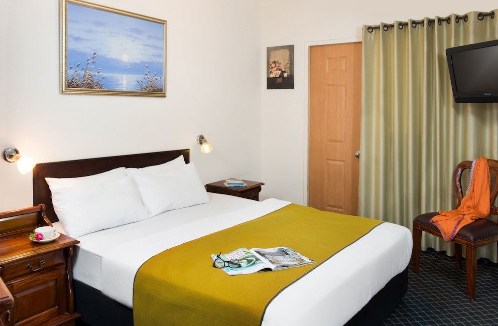 Photo of Bedroom in Kerem HaTeimanim