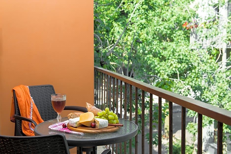 Photo of Patio Balcony in Kerem HaTeimanim