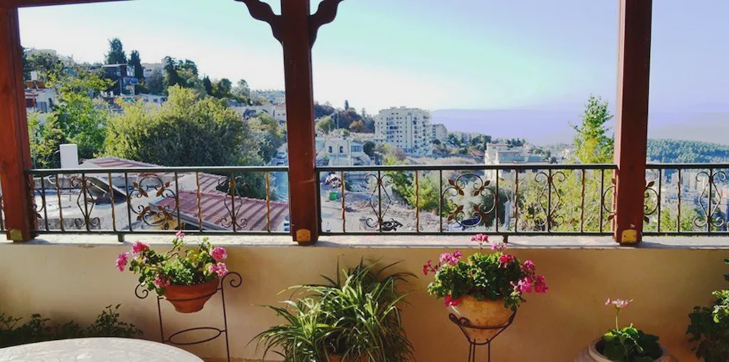 Photo of Patio Balcony in Artists Colony