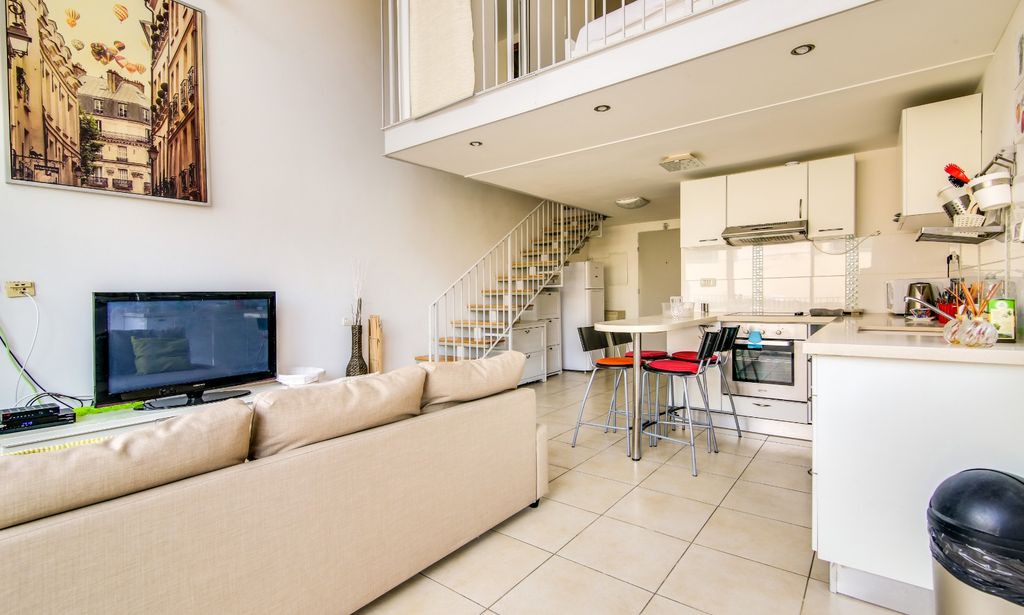 Photo of Livingroom in Florentin