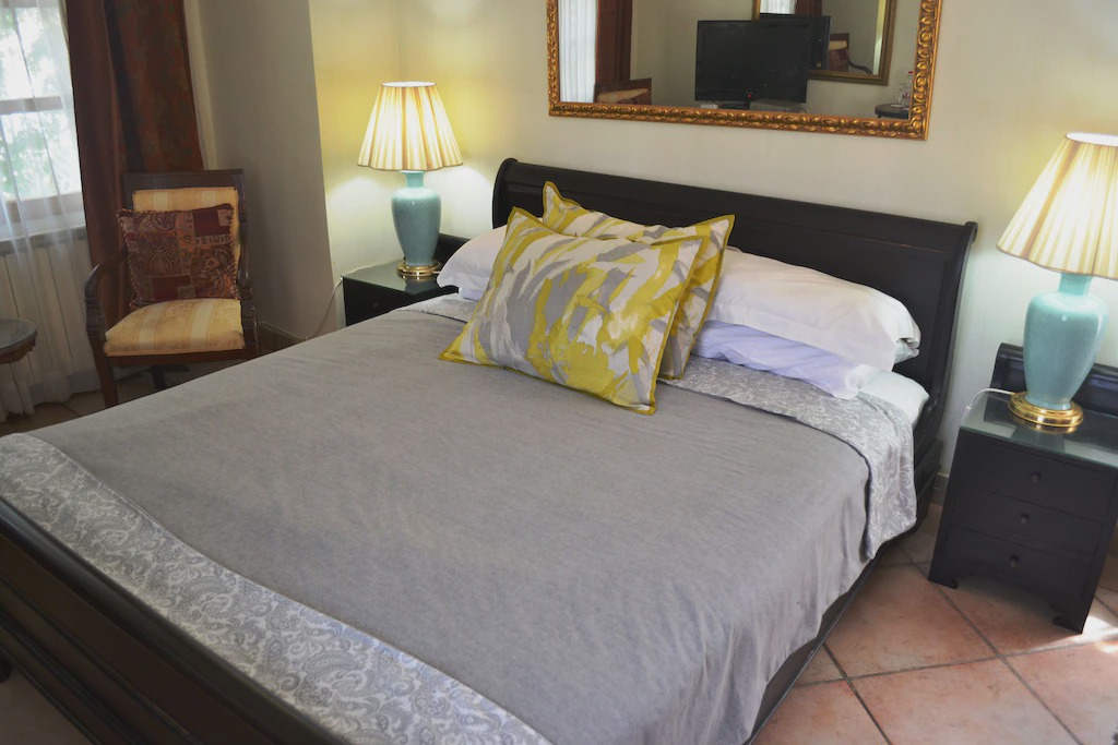 Photo of Bedroom in Artists Colony