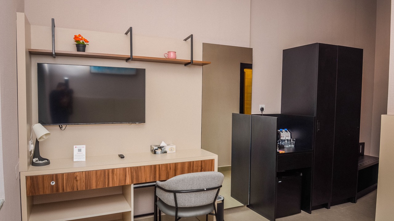Photo of Bedroom in Academic City