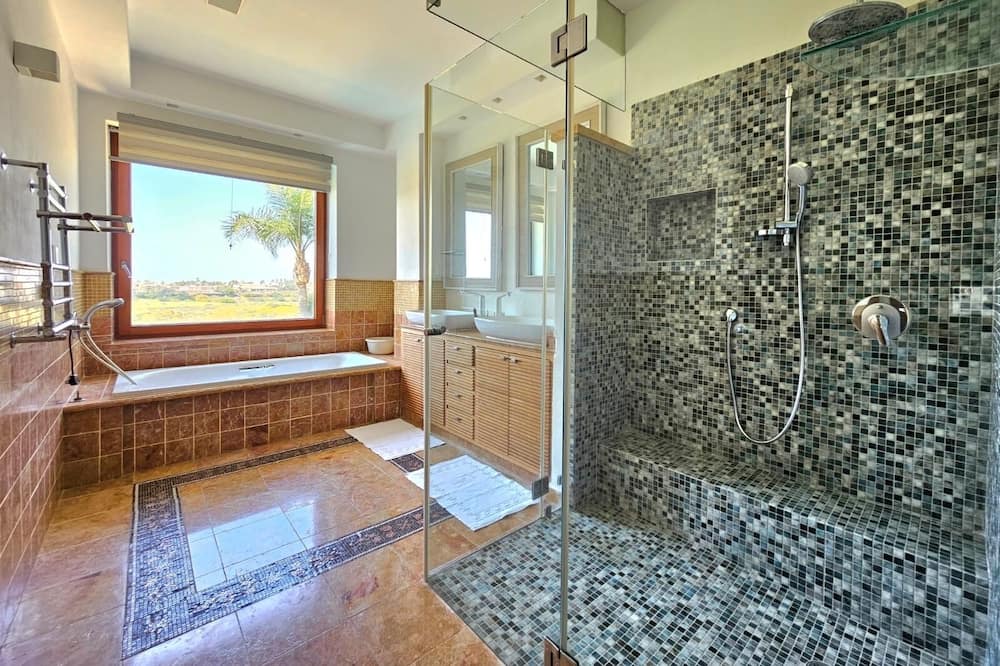 Photo of Bathroom in Caesarea