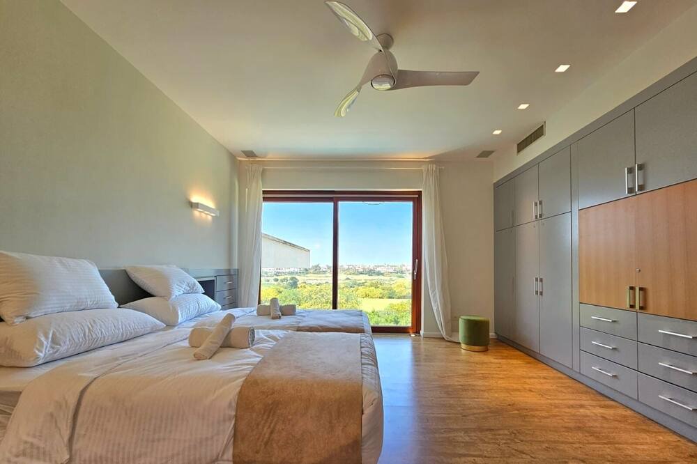 Photo of Bedroom in Caesarea