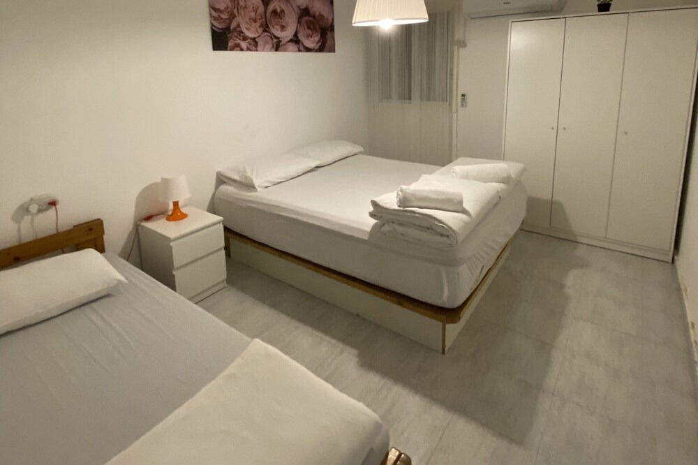 Photo of Bedroom in Safed