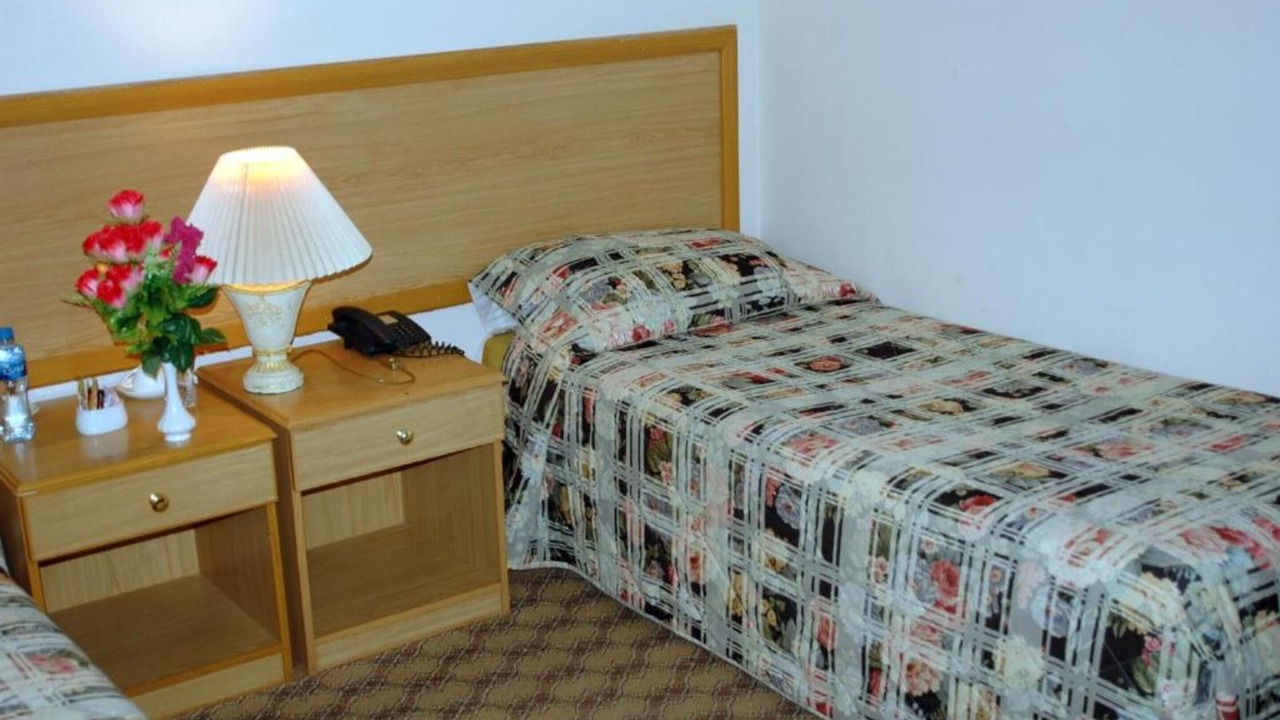 Photo of Bedroom in Al Kamil Wal Wafi