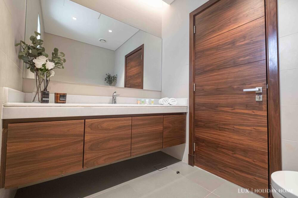 Photo of Bathroom in Dubai
