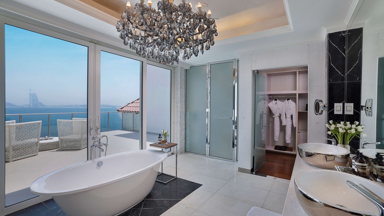 Photo of Bathroom in Palm Jumeirah
