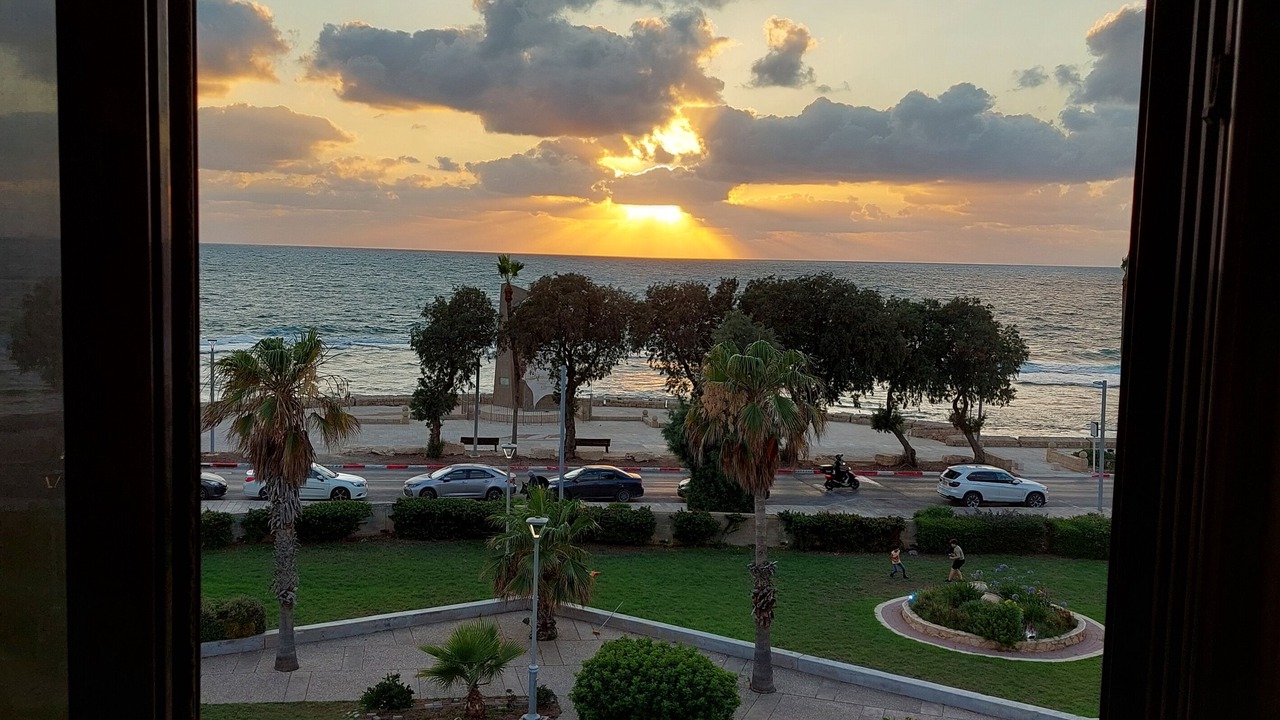Photo of Others in Acre