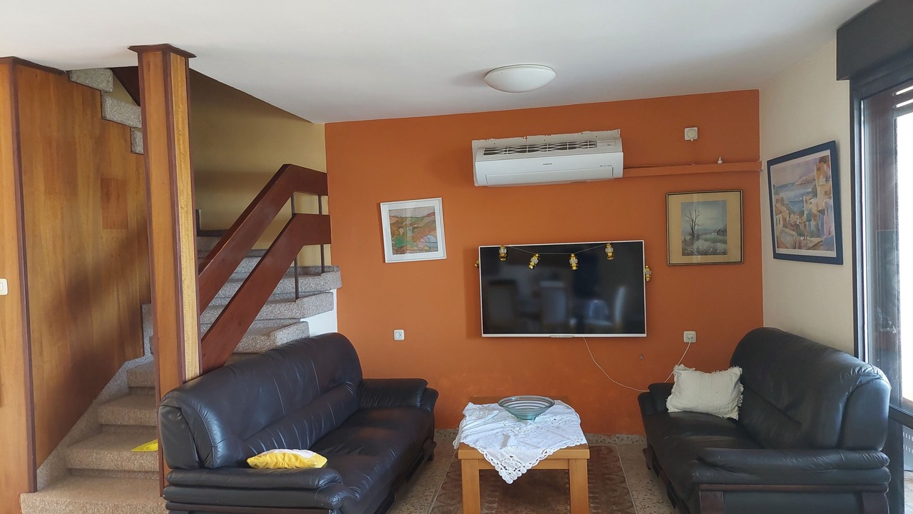Photo of Livingroom in Acre