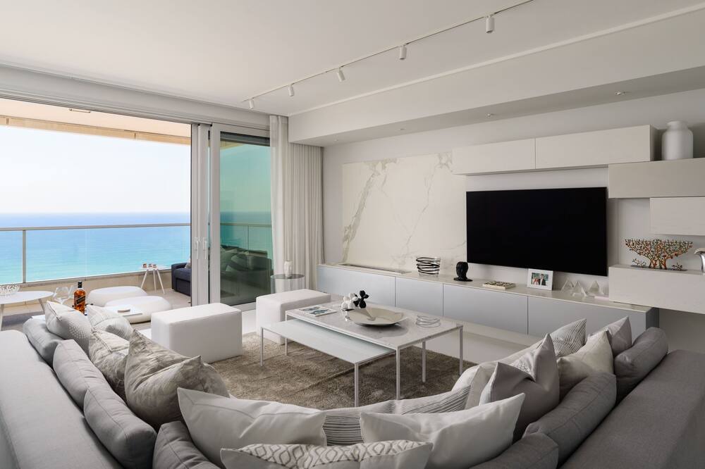 Photo of Livingroom in Netanya