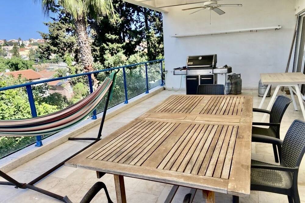 Photo of Patio Balcony in Zikhron Ya'aqov