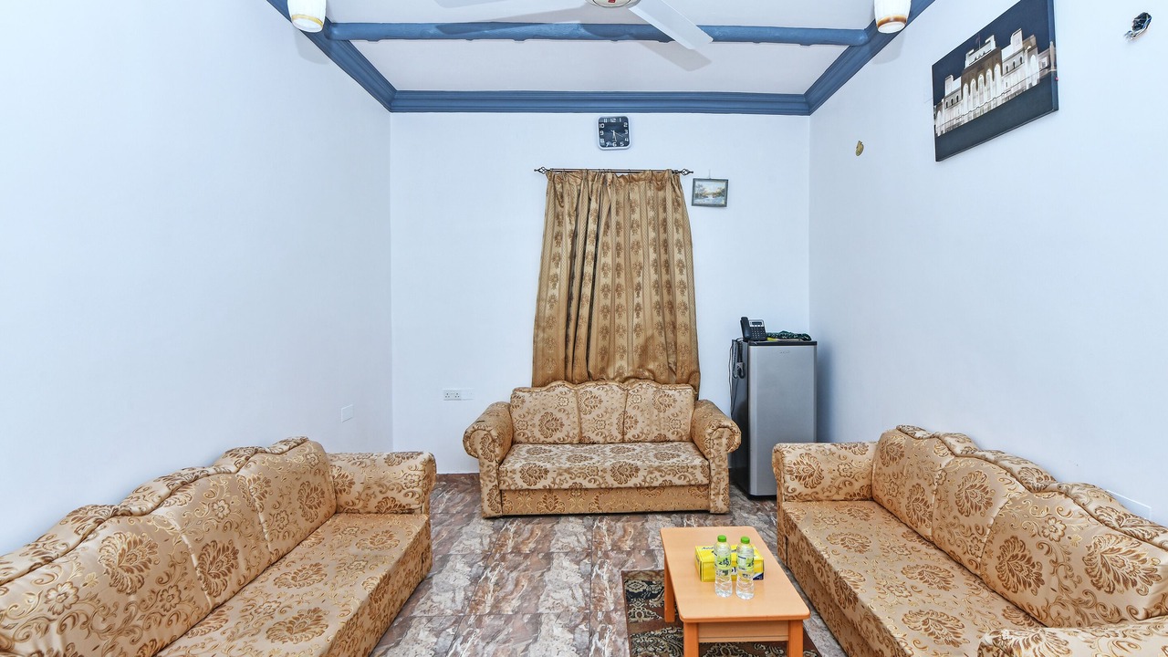 Photo of Bedroom in Barka
