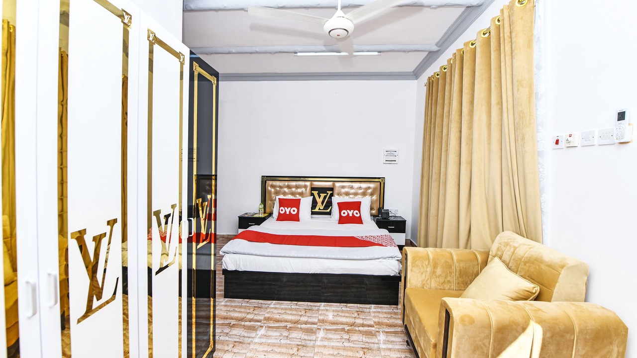 Photo of Bedroom in Musannah