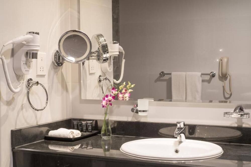 Photo of Bathroom in Al Zahiyah