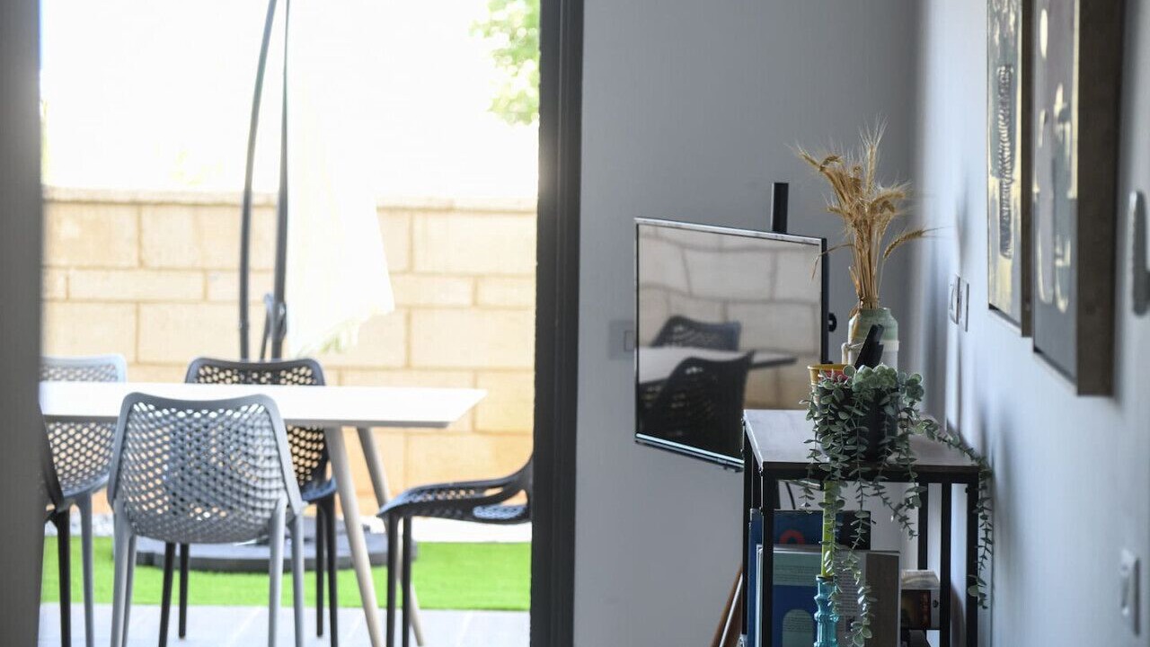Photo of Patio Balcony in Nahariya