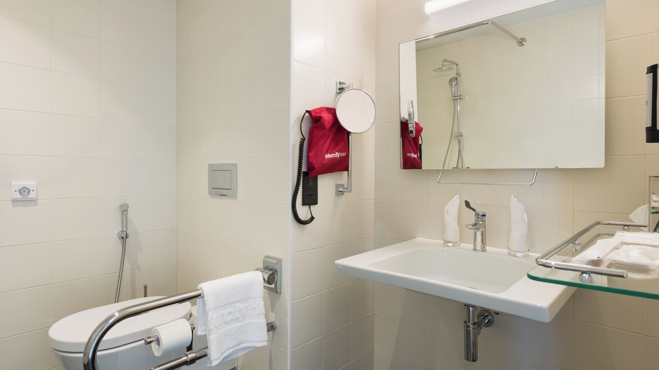 Photo of Bathroom in Al Khuwair