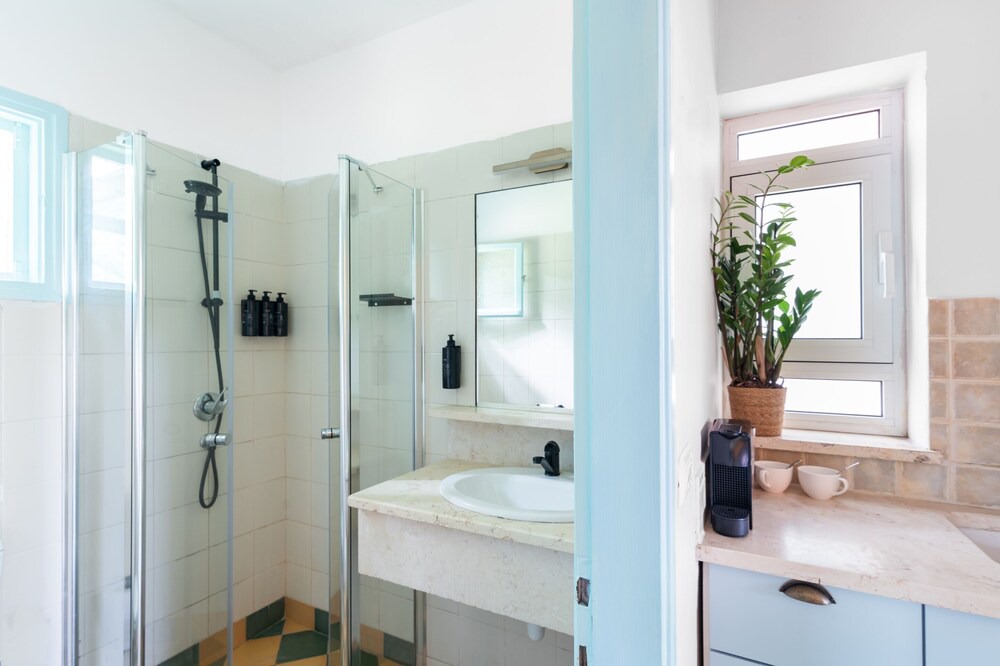 Photo of Bathroom in Lohame HaGetaot