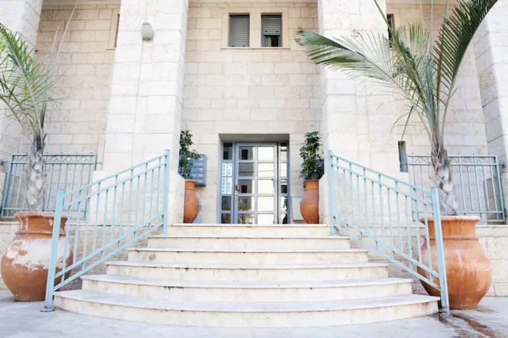 Photo of Outdoor in Ra'ananna