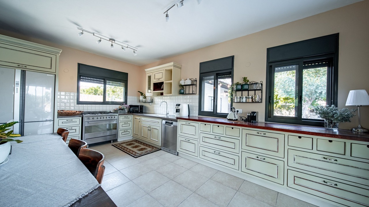 Photo of Kitchen in Giv'at Yo'av
