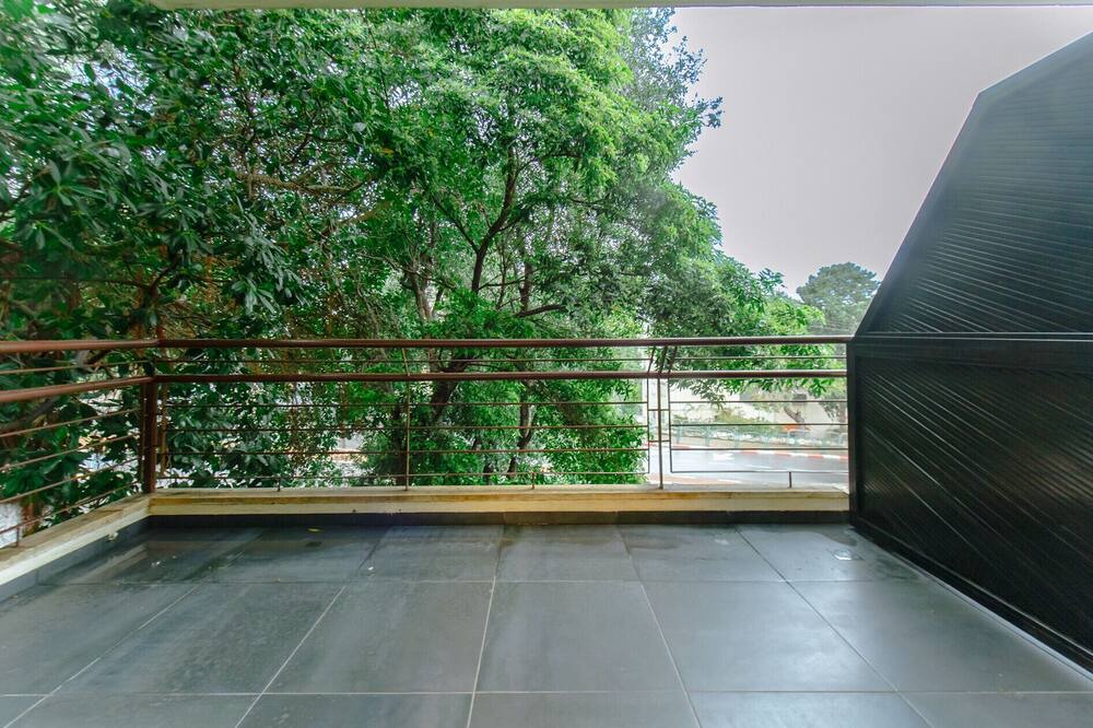 Photo of Patio Balcony in Panorama Street