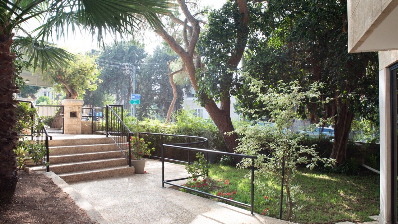 Photo of Outdoor in Panorama Street