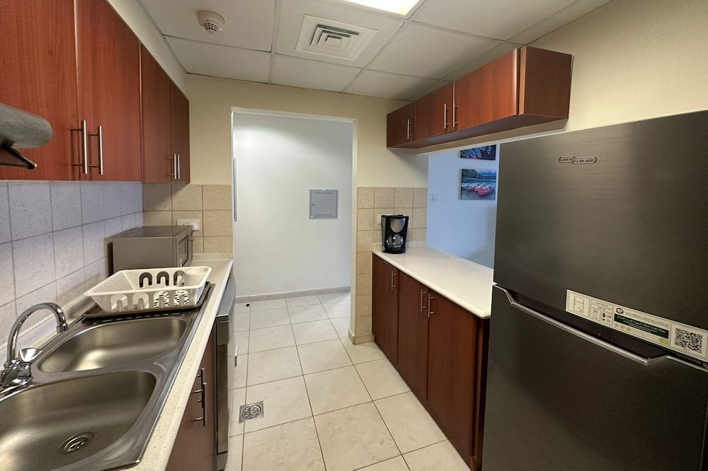 Photo of Kitchen in Mina Al Arab