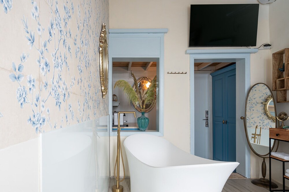 Photo of Bathroom in Acre