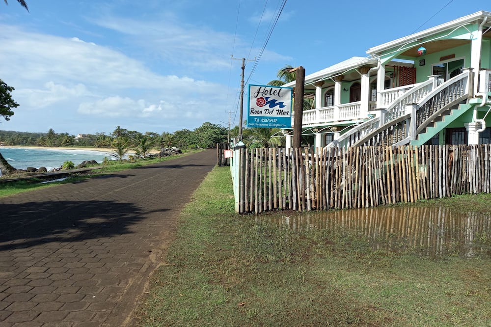 Photo of Others in Corn Island