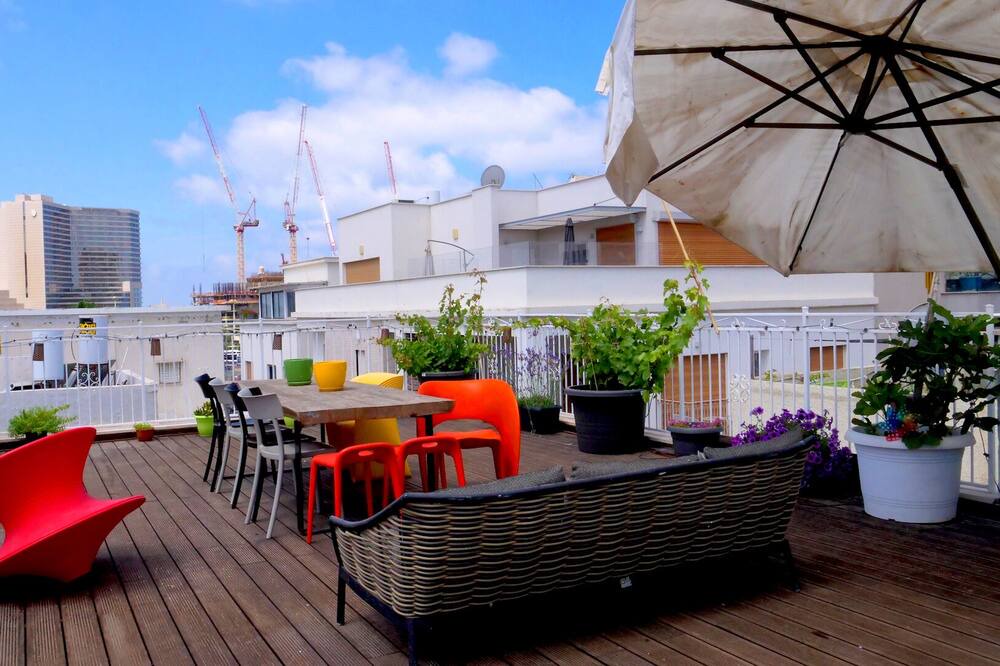 Photo of Patio Balcony in Tel Aviv City Center