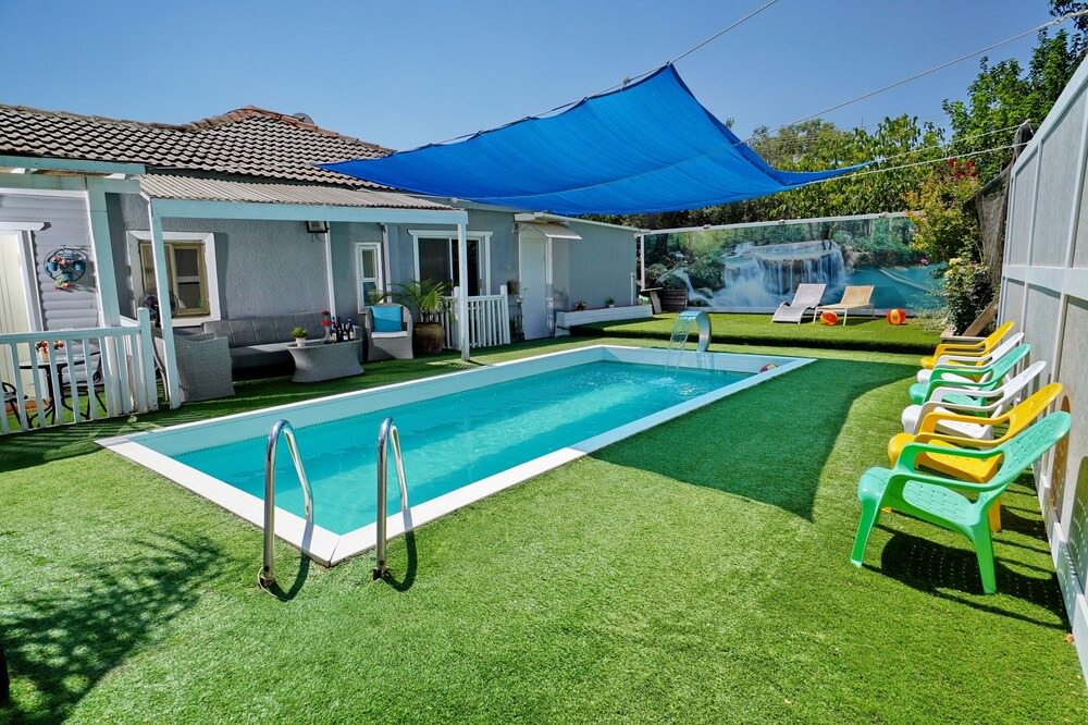 Photo of Outdoor in Kahal