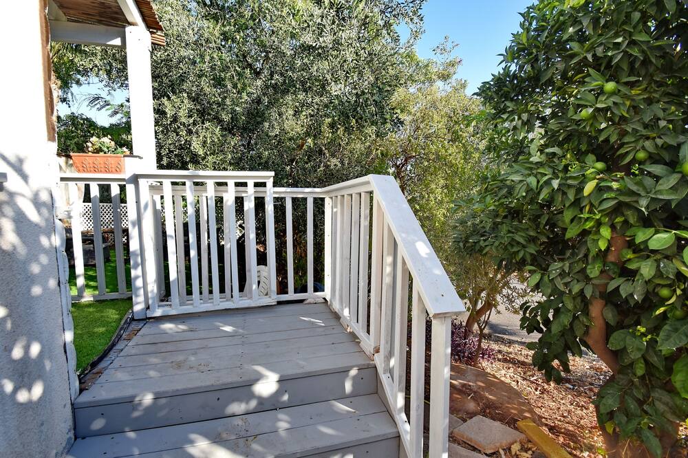 Photo of Patio Balcony in Kahal