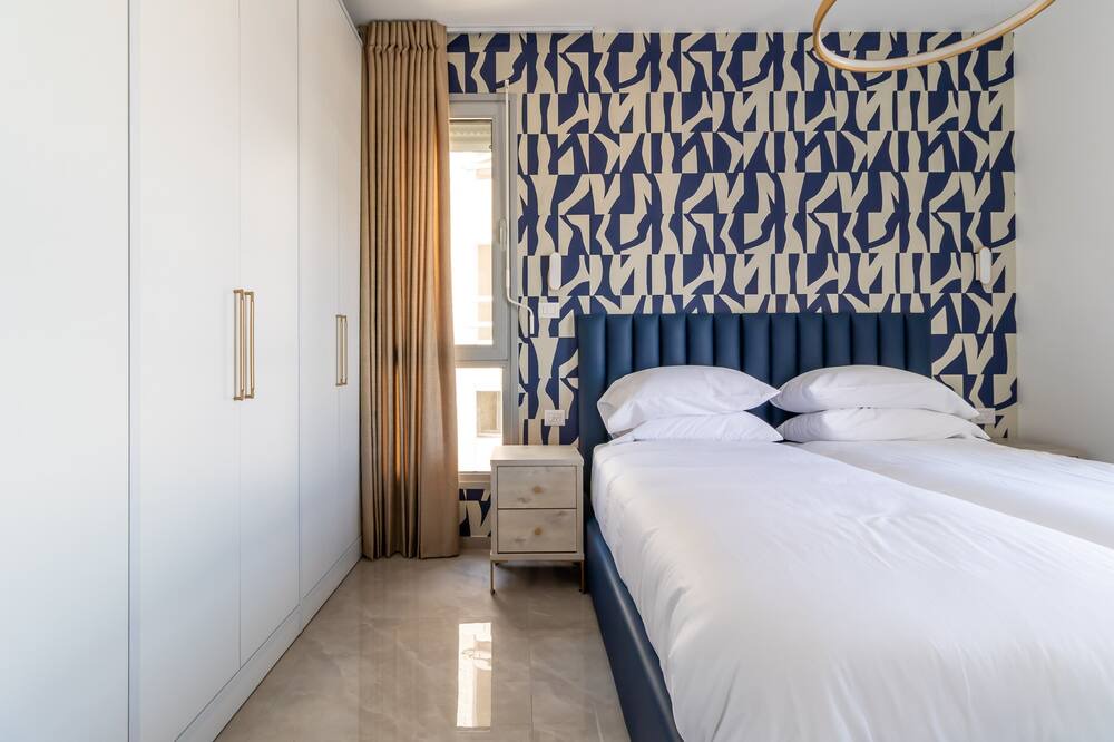 Photo of Bedroom in Nachlaot
