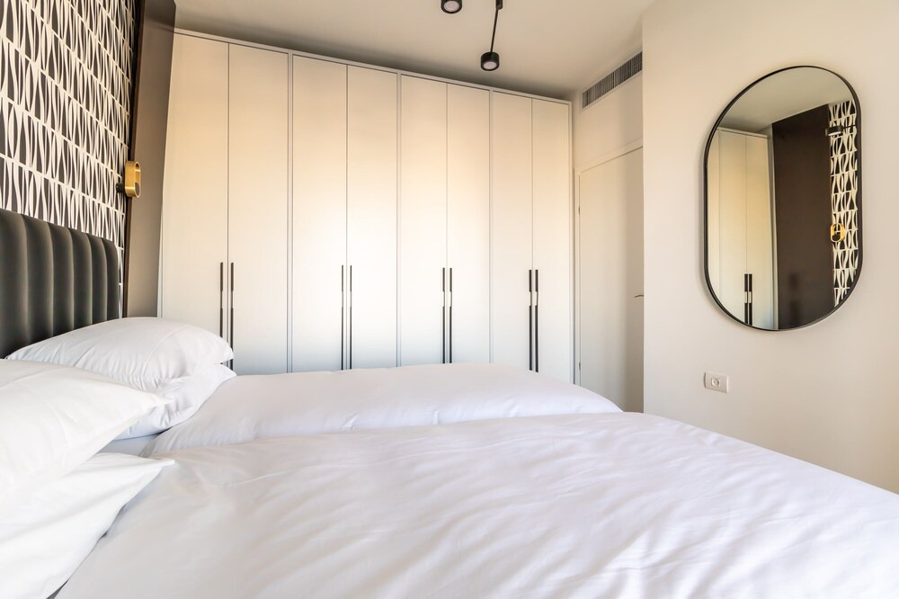 Photo of Bedroom in Nachlaot